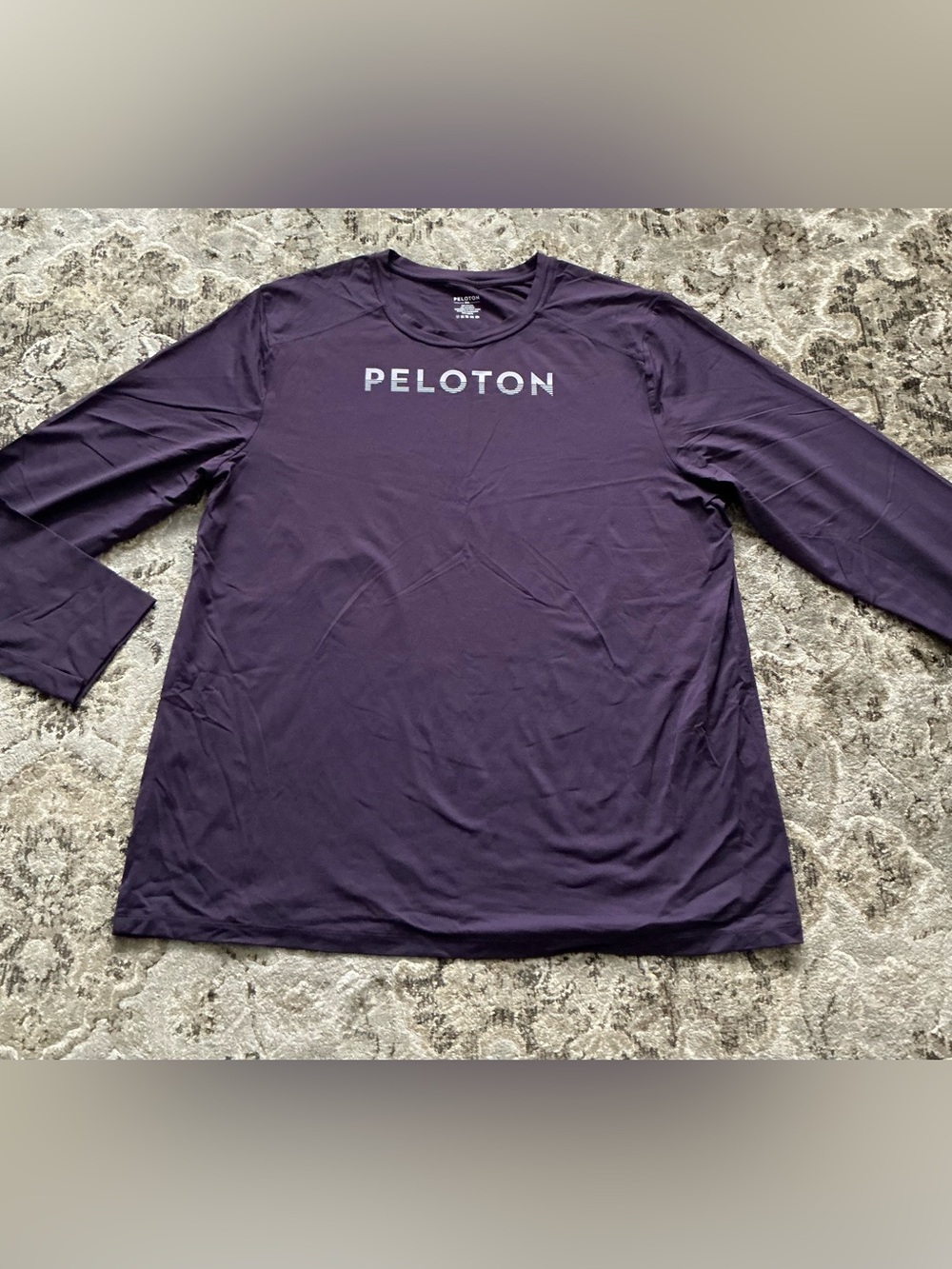Peloton Men’s Long-Sleeve Performance Shirt EUC